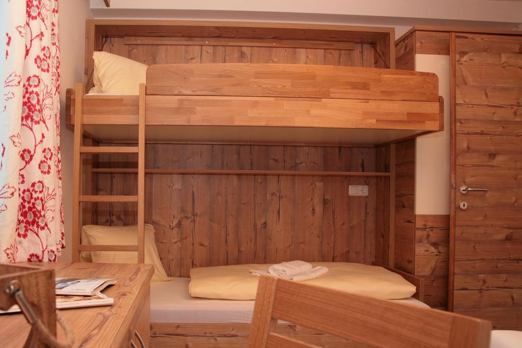 Intown Apartment Schmiede Saalbach-Hinterglemm Exterior photo